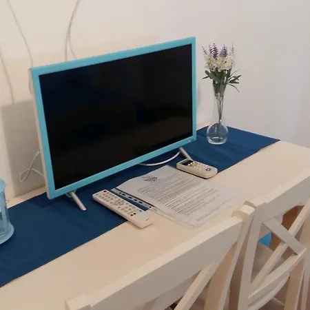 Rotonda Sul Mare לינה וארוחת בוקר מנפרדוניה